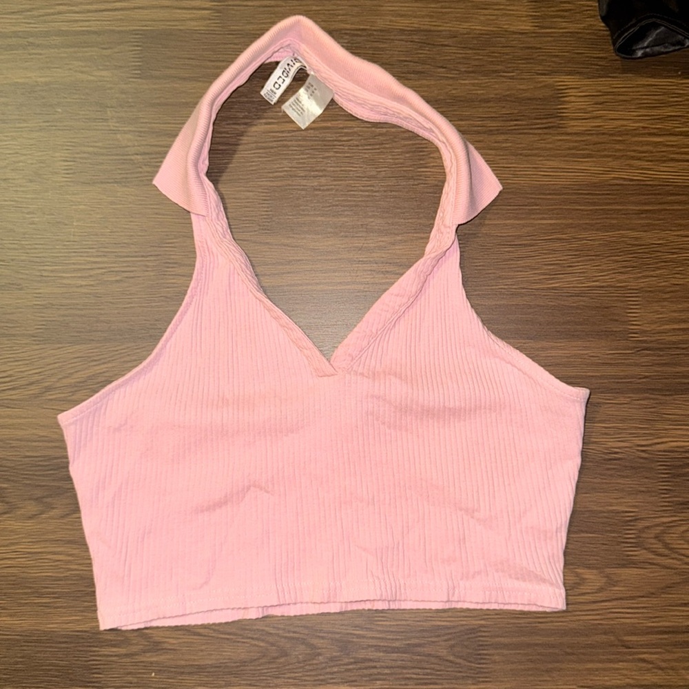 Pink ribbed crop top with collar